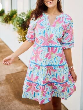 Palmer Dress Hibiscus Harmony White Mary Square Sz M Coastal Vacation NWT